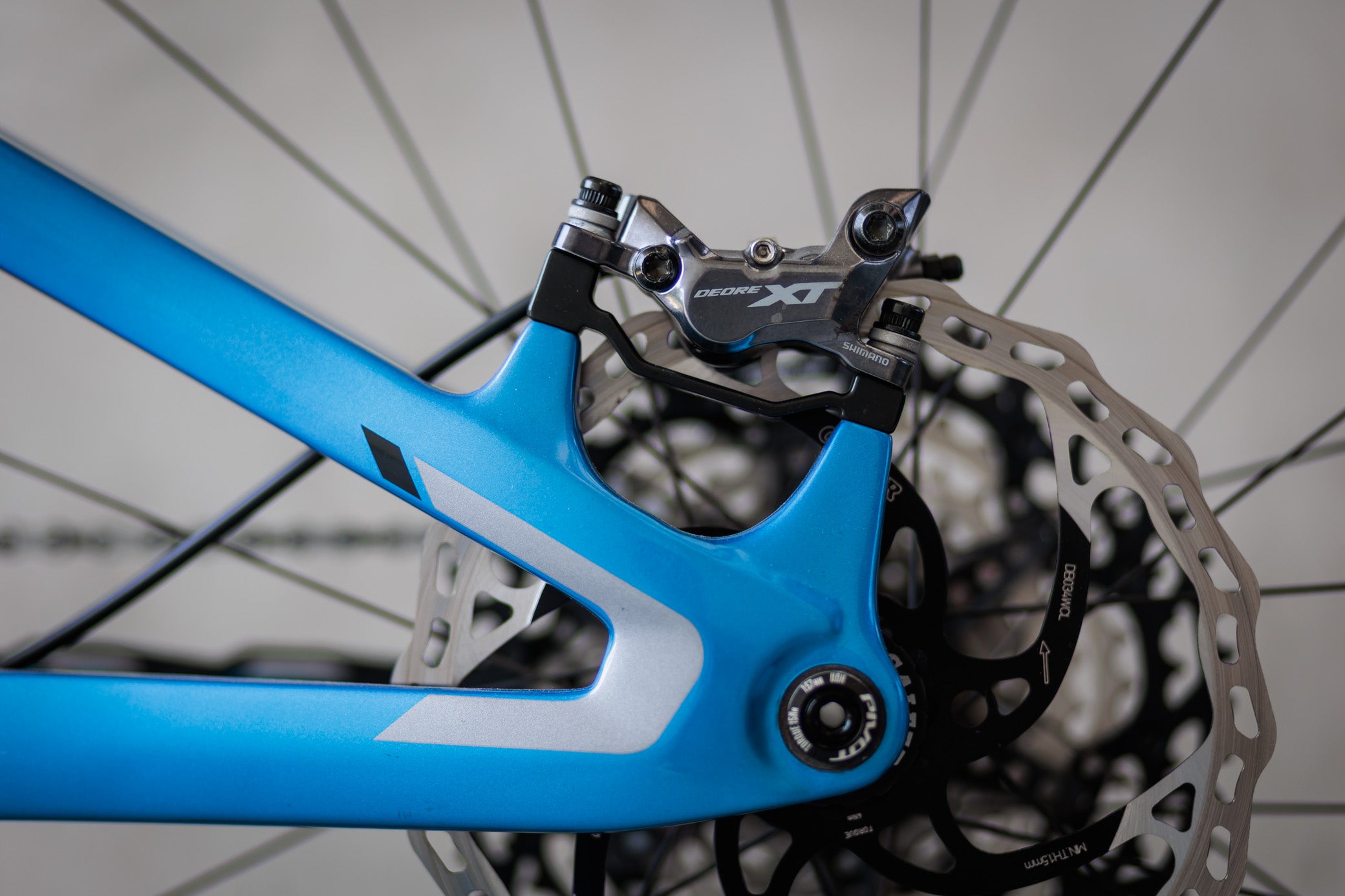 Pivot Switchblade velikos L