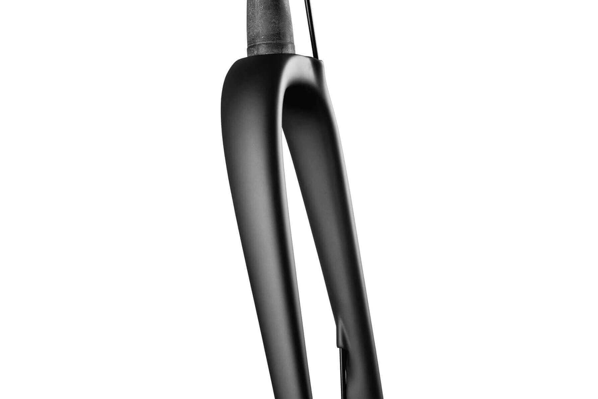ENVE Gravel Disc, karbonová vidlice, vedení hadice