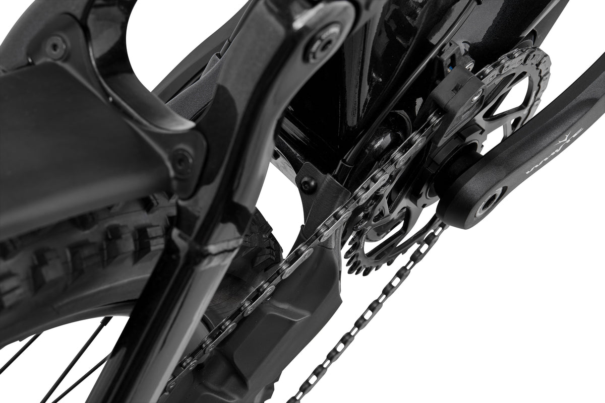 Whyte Karve EVO RS, Gun metal, průchodnost zadního pláště