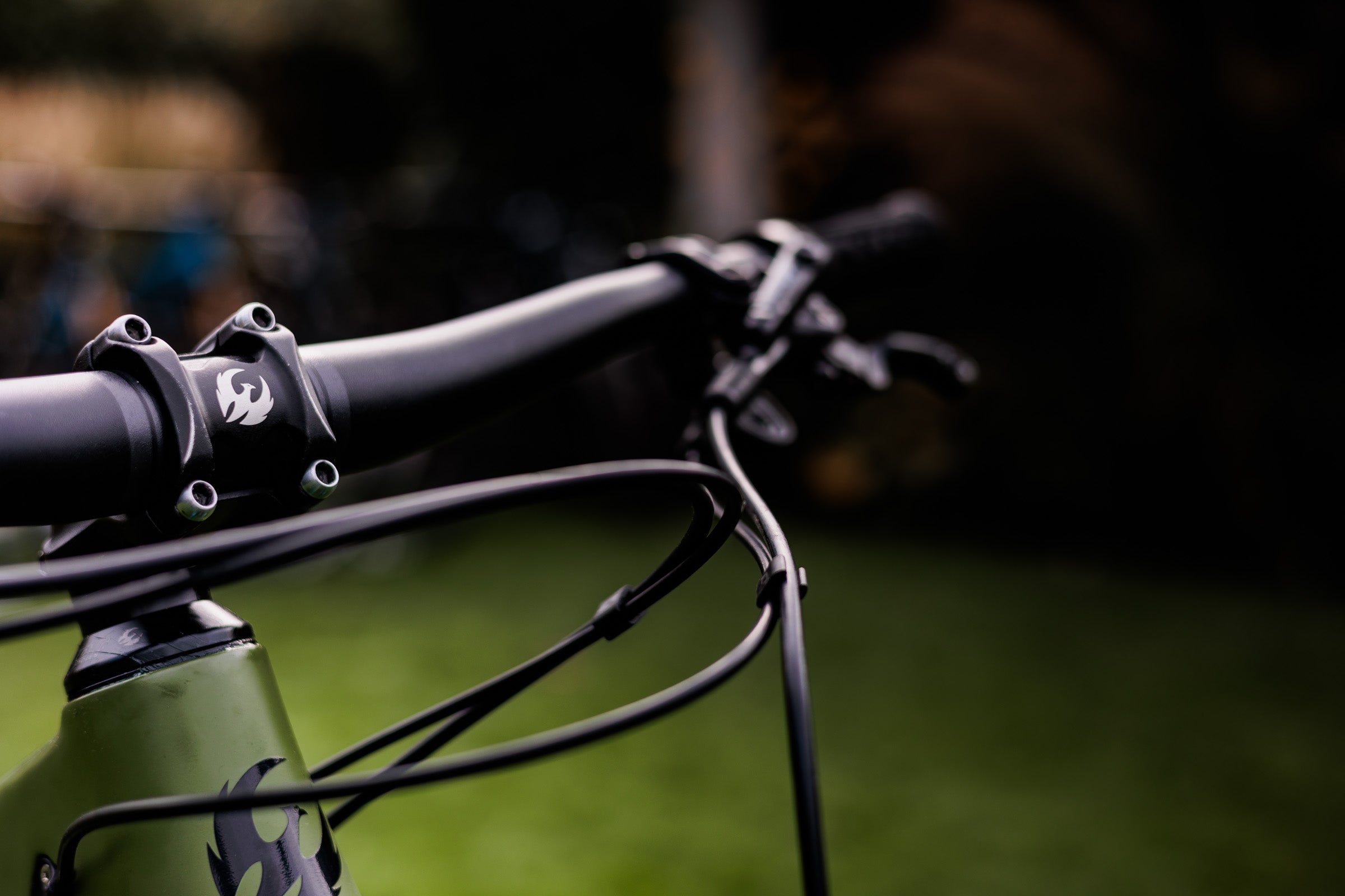 Pivot Switchblade velikost L