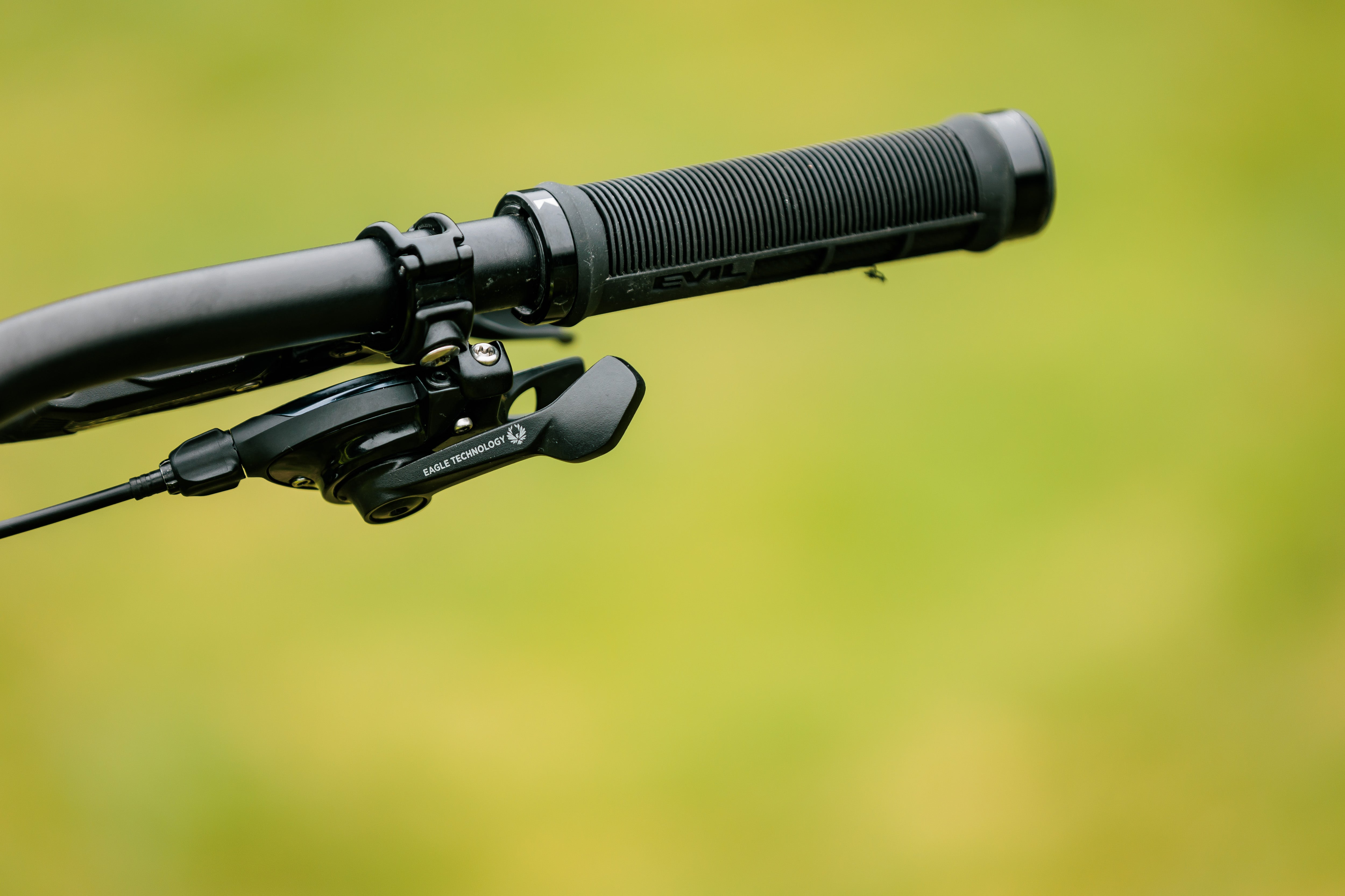 EVIL Offering 650B velikost M