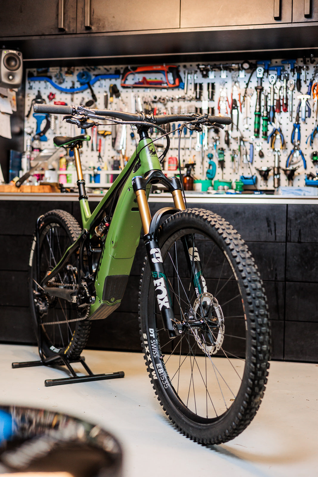 Pivot Shuttle AM 2022 velikost L