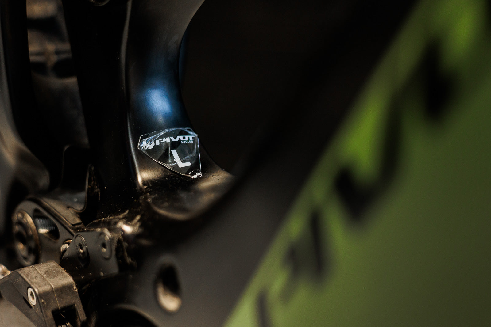 Pivot Shuttle AM 2022 velikost L