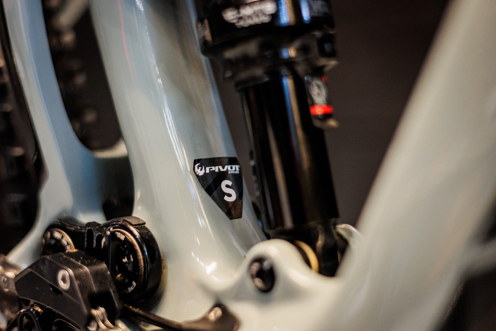 Pivot Shuttle SL velikost S