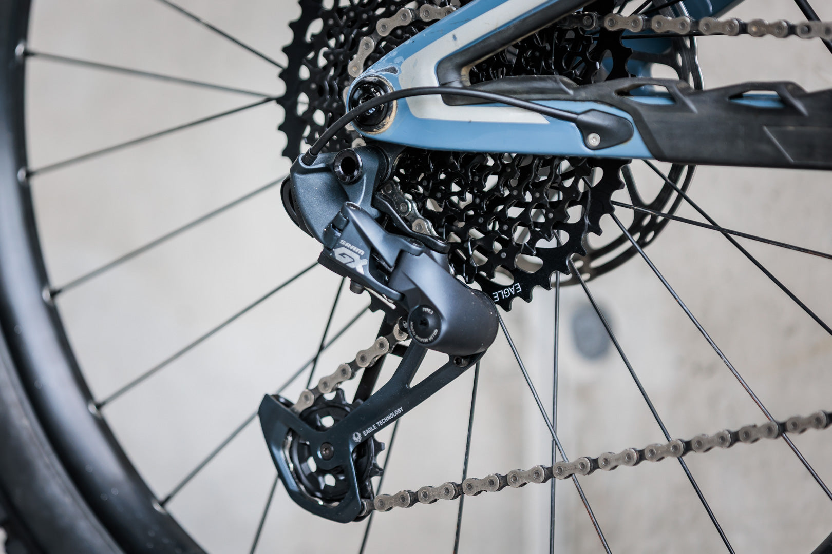 Pivot Shadowcat velikost XS