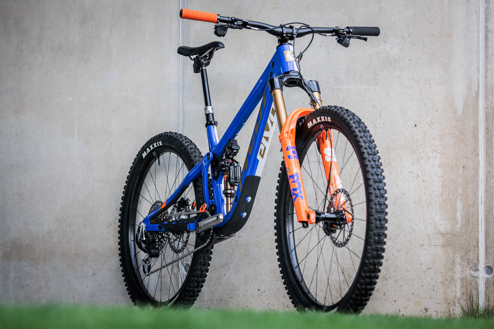 Pivot Firebird Limited edition 2024 velikost M