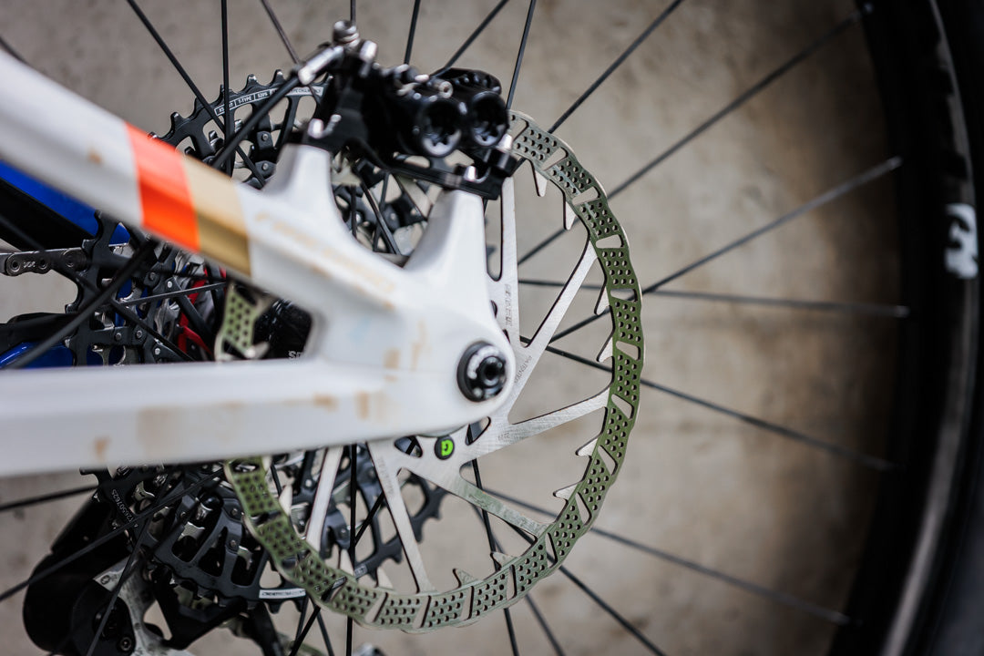 Pivot Firebird Limited edition 2024 velikost M