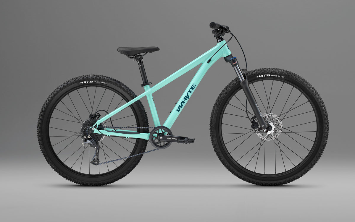 Whyte Secta 26 MX, Aqua, z boku, na šedém pozadí