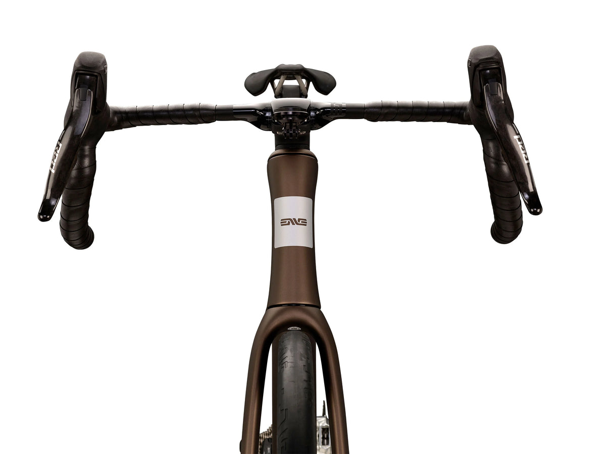 ENVE Fray, Toffee Brown, zepředu #Barva_Toffee Brown