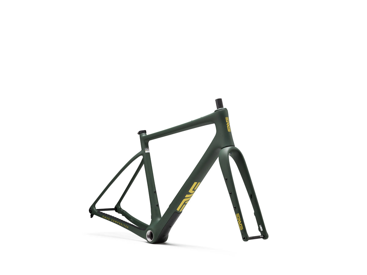 ENVE MOG rámová sada, Recon Green, rám zepředu ze tří čtvrtin #Barva_Recon Green
