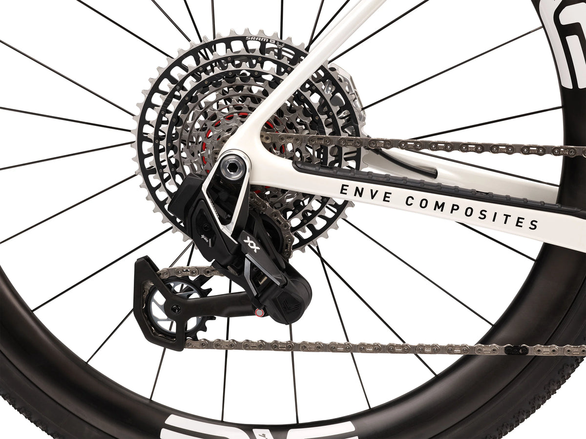 ENVE MOG, Aspen White, detail přehazovačky a zadní stavby #Barva_Aspen White