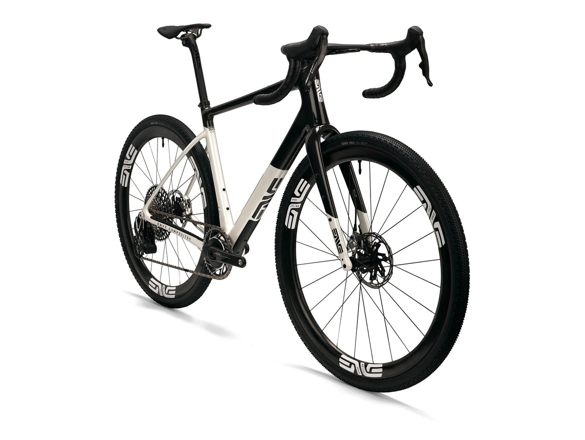 ENVE MOG, Aspen White, zepředu ze tří čtvrtin #Barva_Aspen White