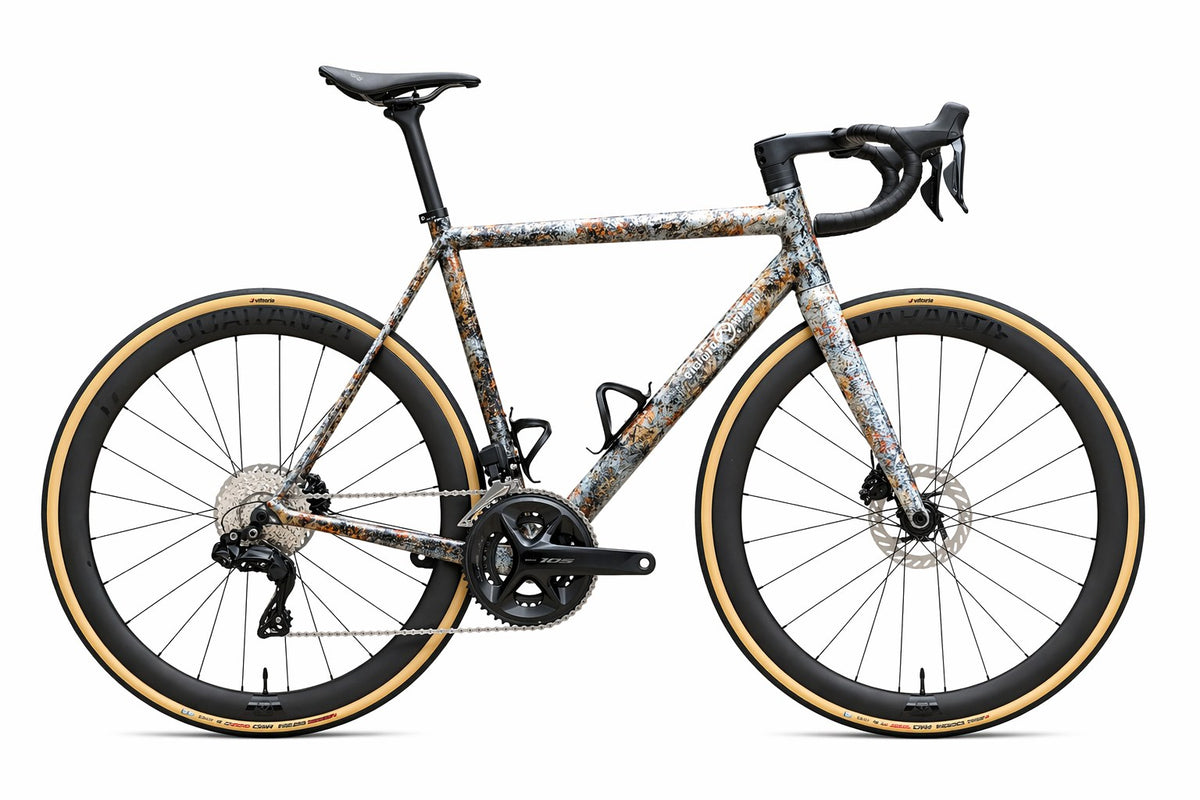 Officine Mattio SL starší generace Rustrock, vel. 56, výřez na bílém, pohled z boku