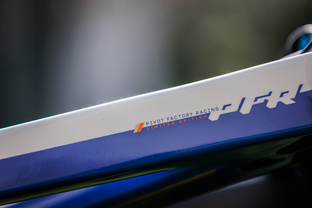 Pivot Firebird Limited edition 2024 velikost M