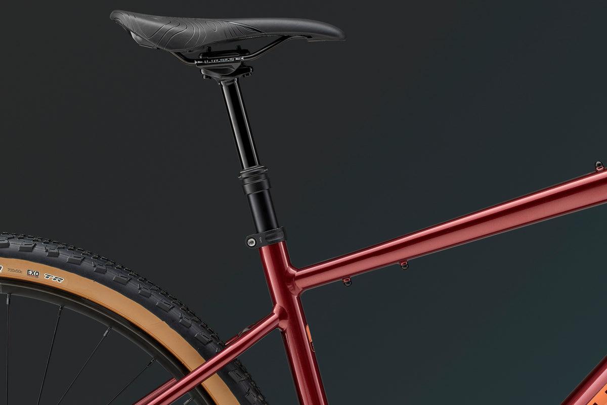 Whyte Verro, Flame red, detail teleskopické sedlovky