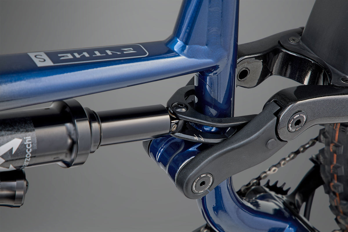Whyte Sythe S, Sapphire blue, detail vahadla Shape.It Link