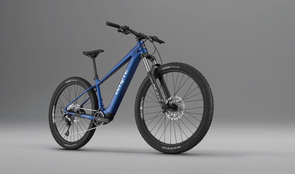 Whyte Secta E, Sapphire blue, zepředu ze tří čtvrtin