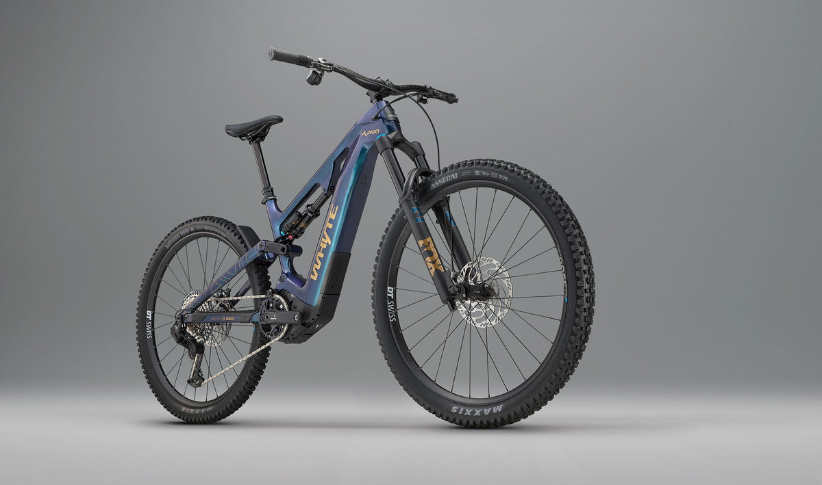 Whyte Kado RSX, Midnight blue, zepředu ze tří čtvrtin