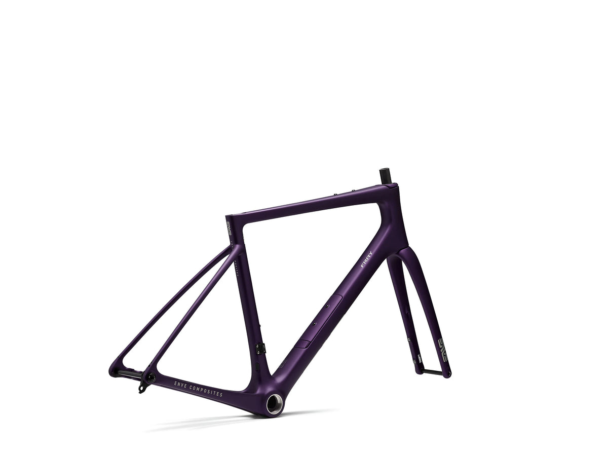 ENVE Fray rámová sada, Perfect Purple, rám zezadu ze tří čtvrtin #Barva_Perfect Purple