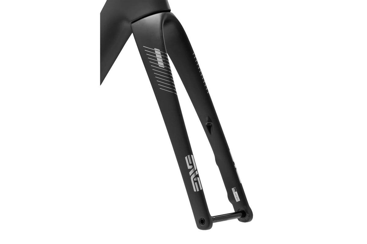 ENVE Melee v2 rámová sada, UL Black, vidlice #Barva_UL Black