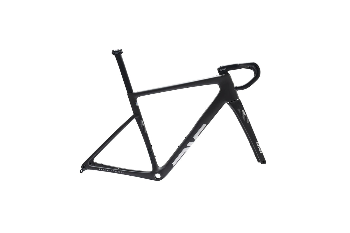 ENVE Melee v2 rámová sada, UL Black, s řídítky a sedlovkou z boku #Barva_UL Black