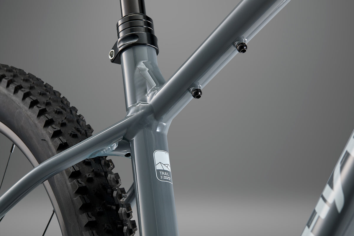 Whyte Secta S, Aqua storm, detail rámu u sedlové trubky